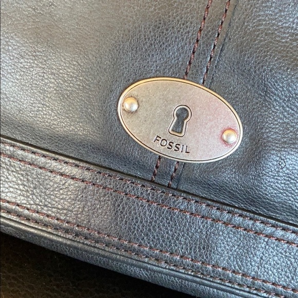 Fossil Black Leather Brand New Shoulder Bag 🖤 - Picture 2 of 13